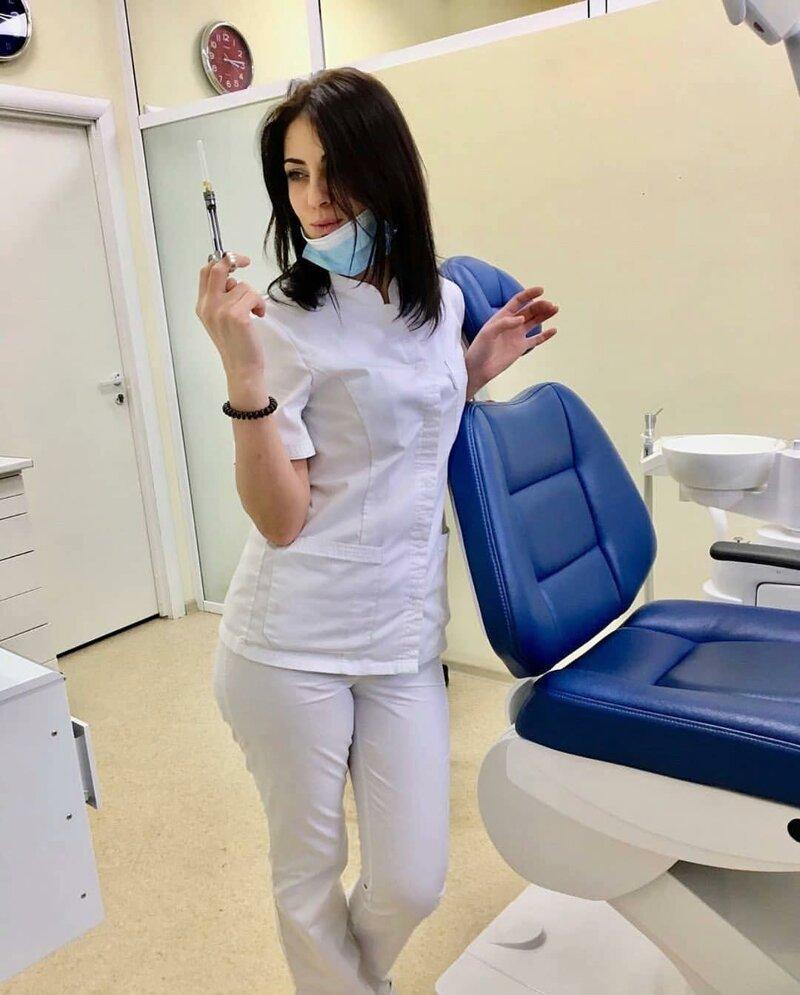 原创俄罗斯漂亮的护士她们的存在比吃药更有疗效