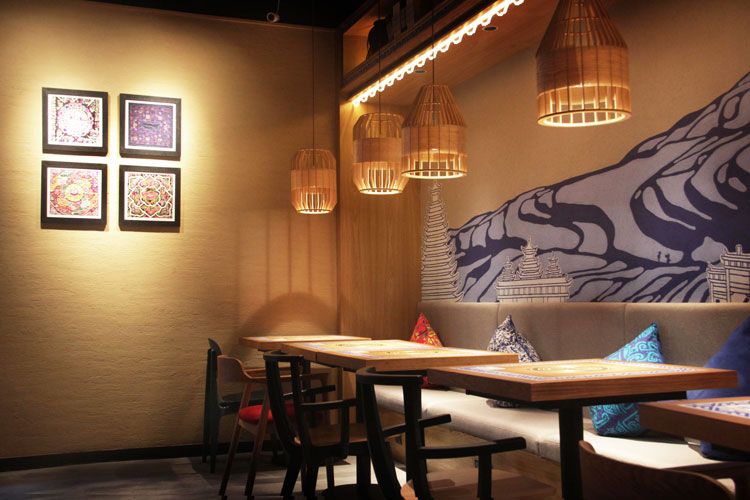 黔上品中餐厅设计民族风融入时尚之都