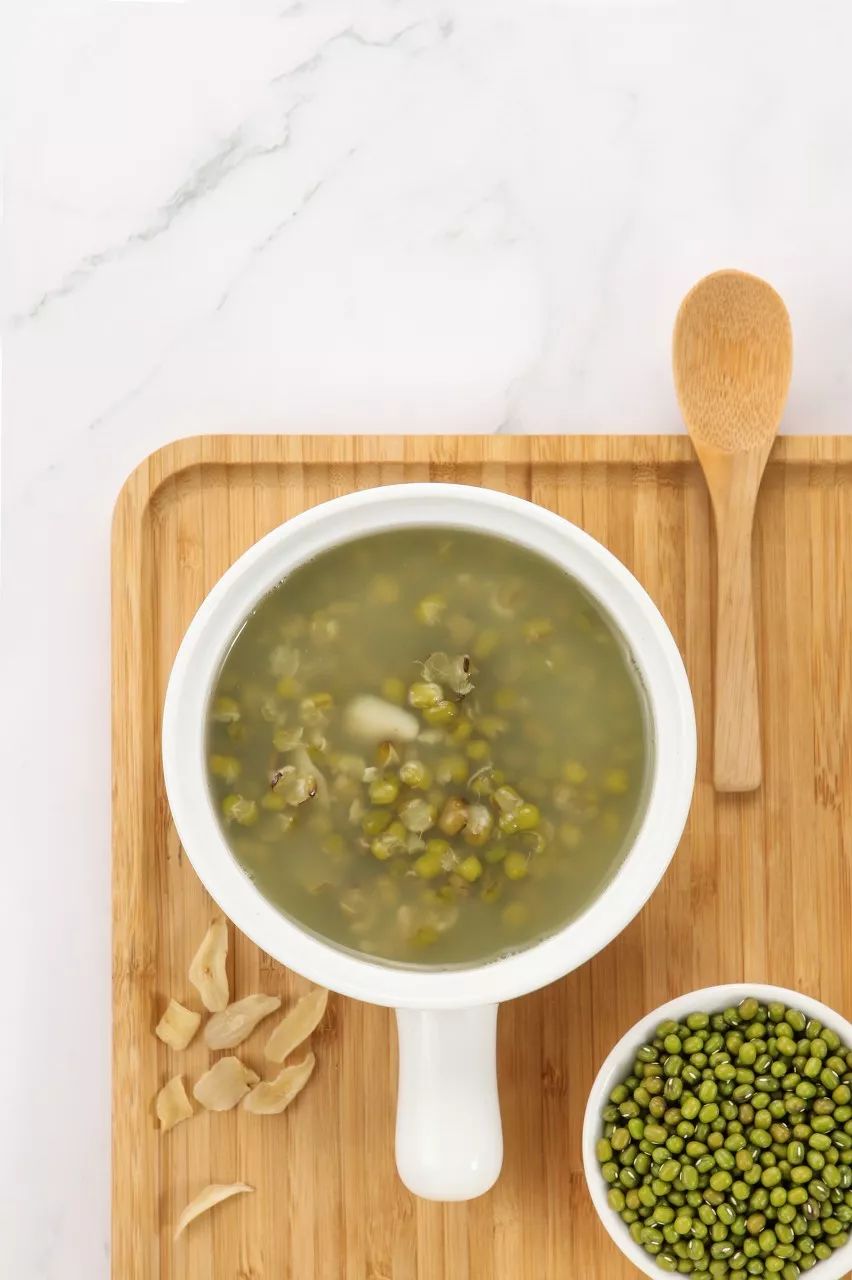 绿豆汤是红色的好,还是绿色的好?终于知道答案了!_颜色