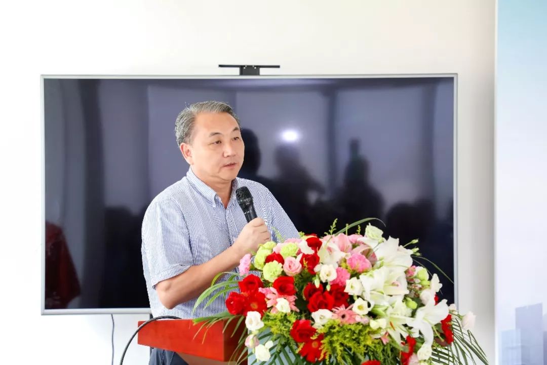 首都医科大学副校长王松灵"宣武医院肺癌诊疗一体化中心作为首医系统