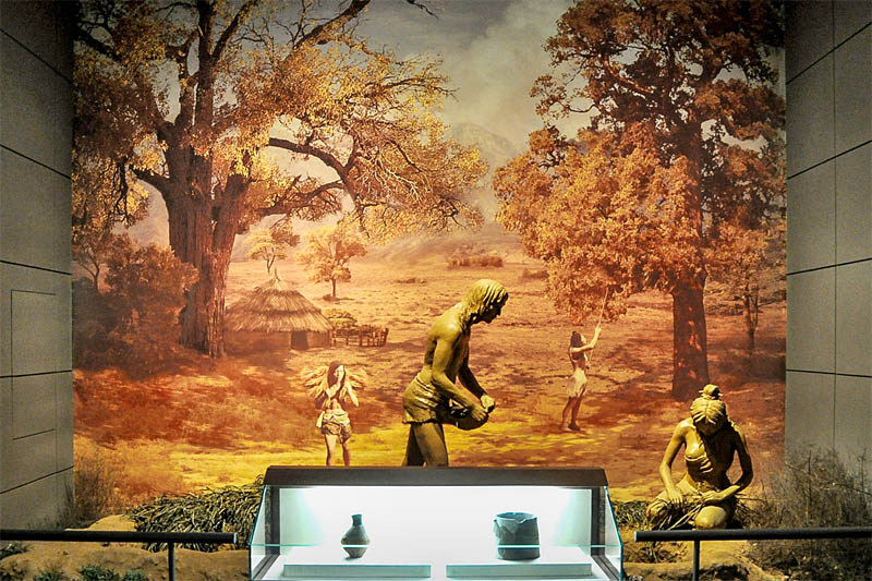 考古工作者在磁山遗址发现天下第一粮仓,在我国新石器时代文化遗存中