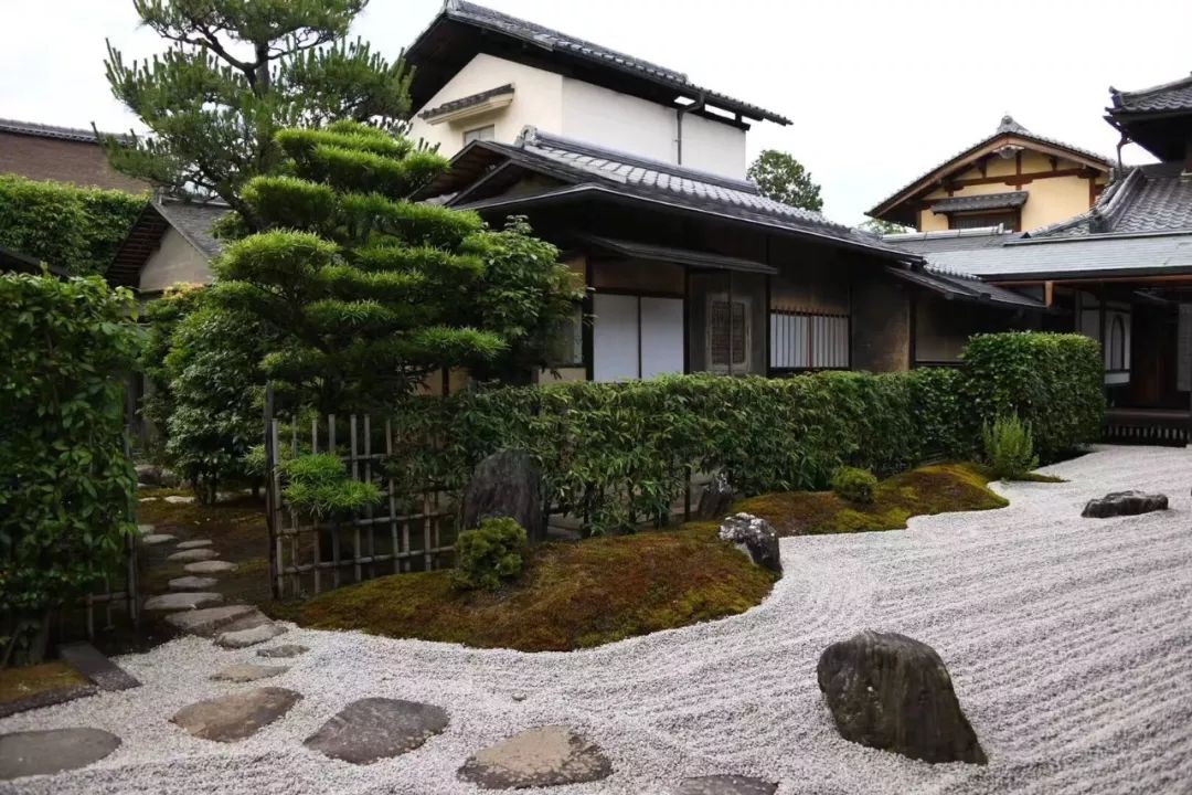 30个日式庭院设计,东方禅意之美!