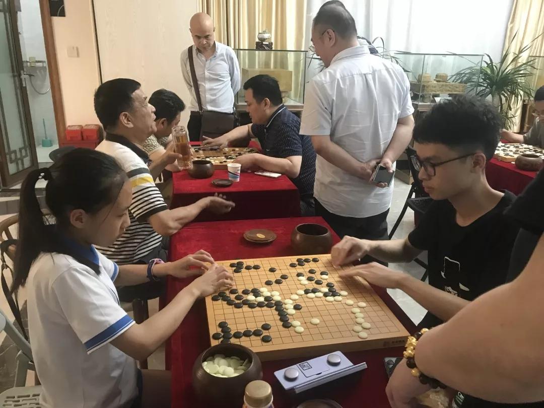 (清远杨子言【左(四)知名外援棋手:70万先生唐崇哲7段,2019年黄河