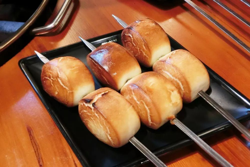 火爆抖音摔碗酒空降杏林水浒烧烤三重福利火力全开