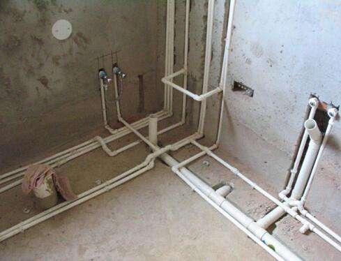 8,厨房水路厨房墙面的防水高度最低需要做到50厘米水槽和地漏需要设置