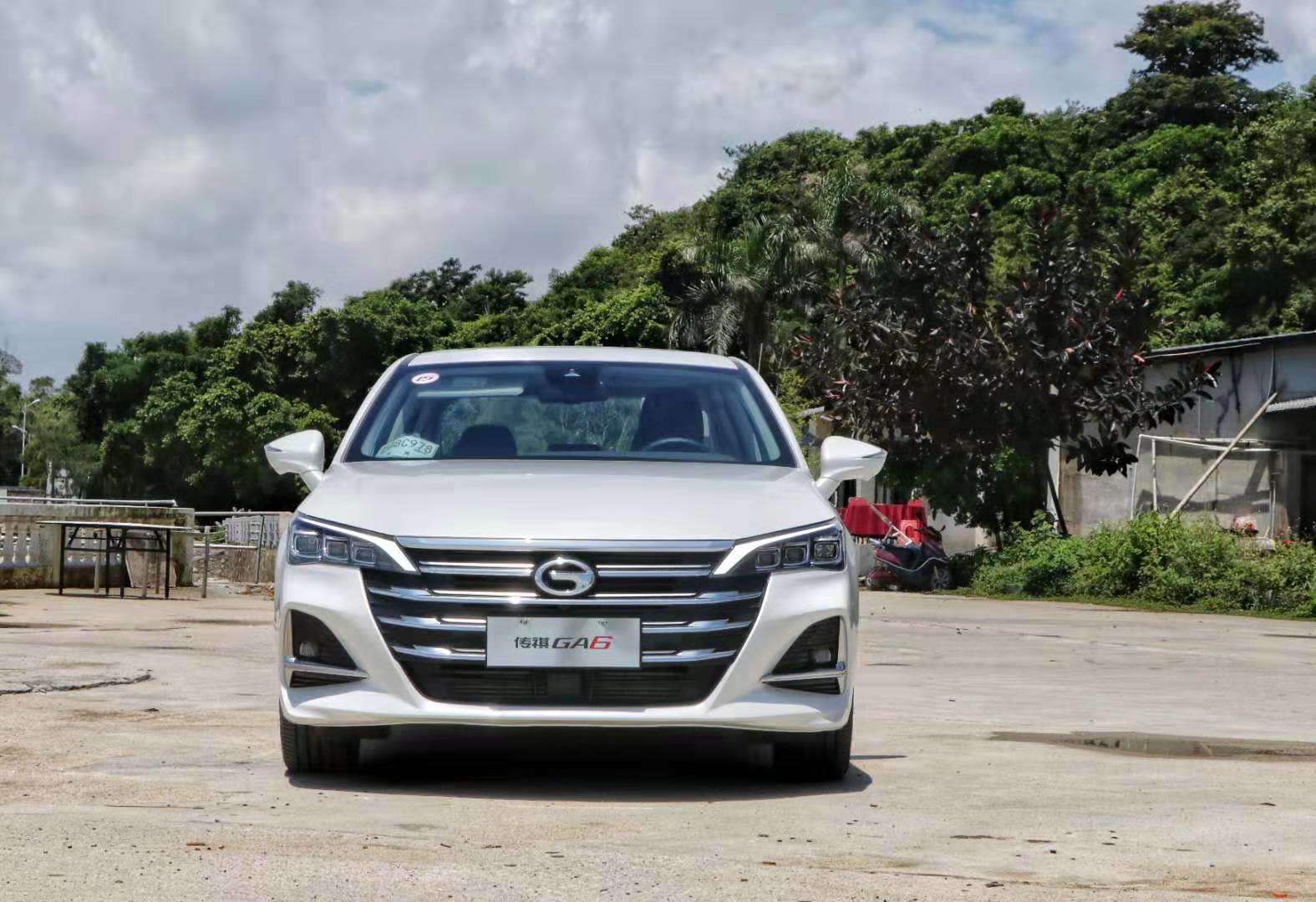 比合资车低5万但全新一代传祺ga6才是精致青年的首选