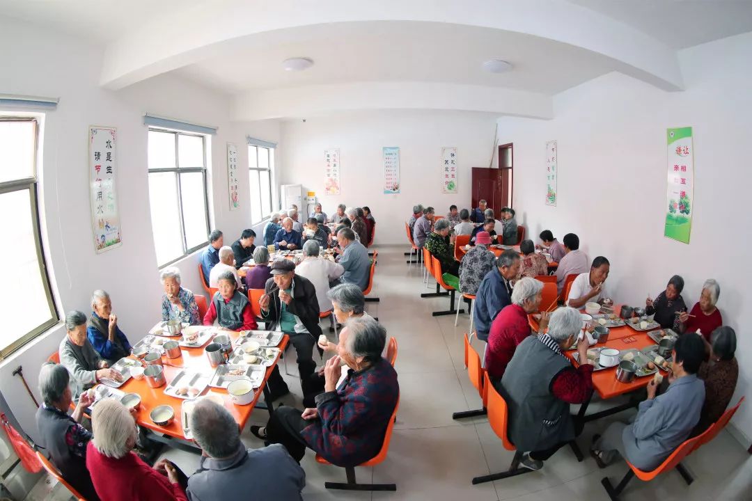 医养结合居家养老郕城社区的老年人幸福感爆棚