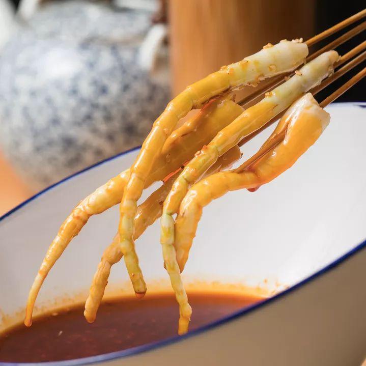 从四川搬过来的串串店放狠话了超过8个人不接待