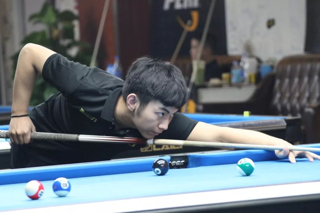 lcba公开赛第8日雷镒玮大比分胜刘鑫宫海峰教科书清台打服对手