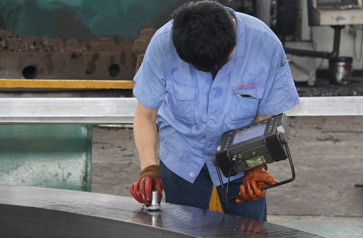 金属锻钢件锻件的检验阶段工人检验的内容缺陷的返修原则