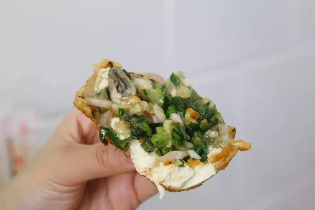 酥脆喷香帮你找到了12家厦门古早味海蛎饼有的一炸就是60年