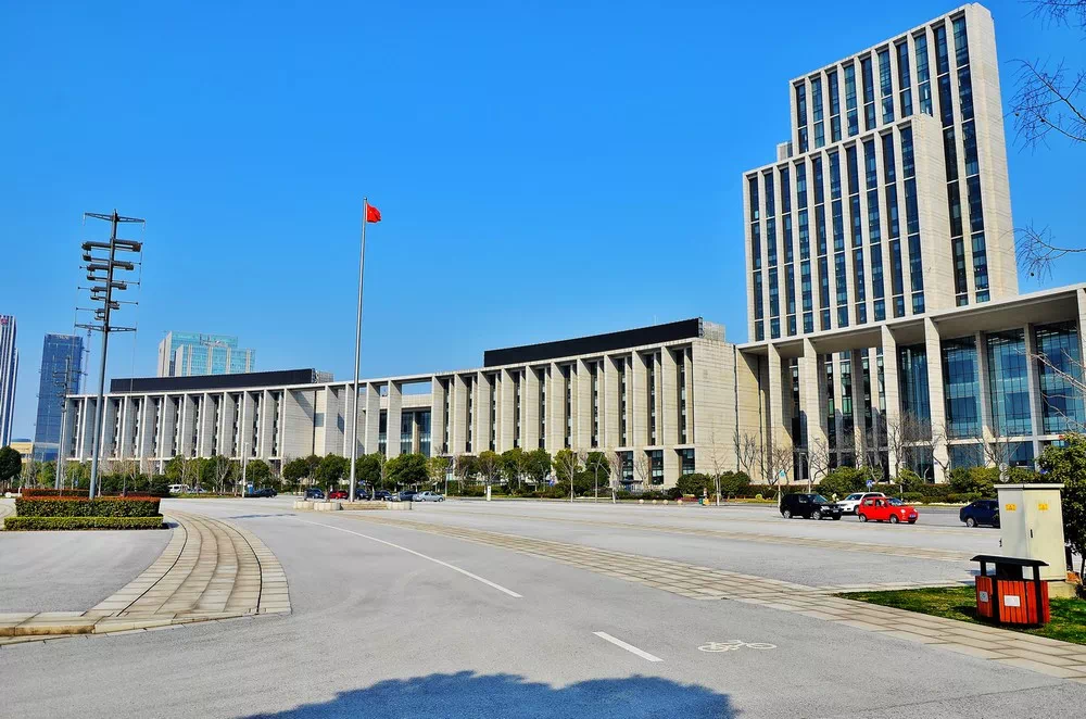 新政:政府建筑物的使用年限,不到期不得拆除