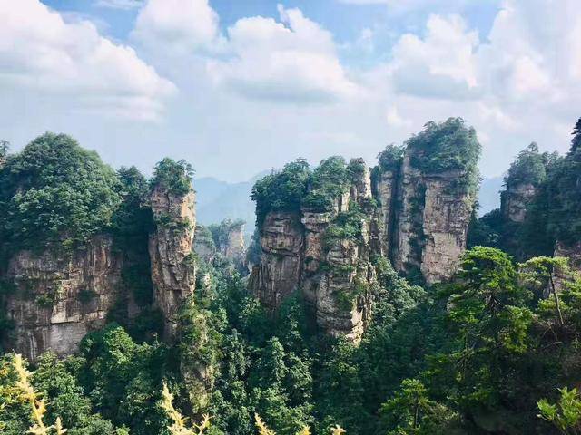 張家界必到景區黃石寨旅遊攻略及精華景點