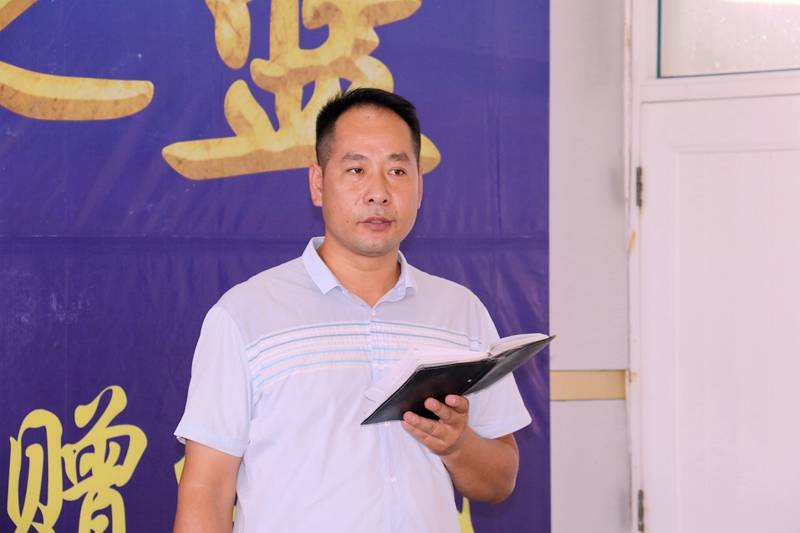 潢川一中21名学子获洋河股份梦之蓝助学金