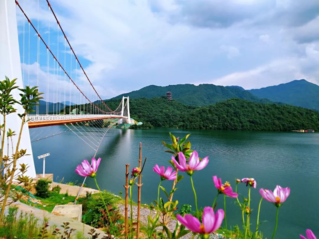 万人打卡全湖南都在看攸县水陆空轮番上阵带你嗨翻今夏