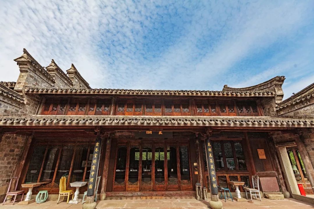 还更亲子的特点,这个夏天,宁波十七房开元观堂迎来华丽升级:占地近300