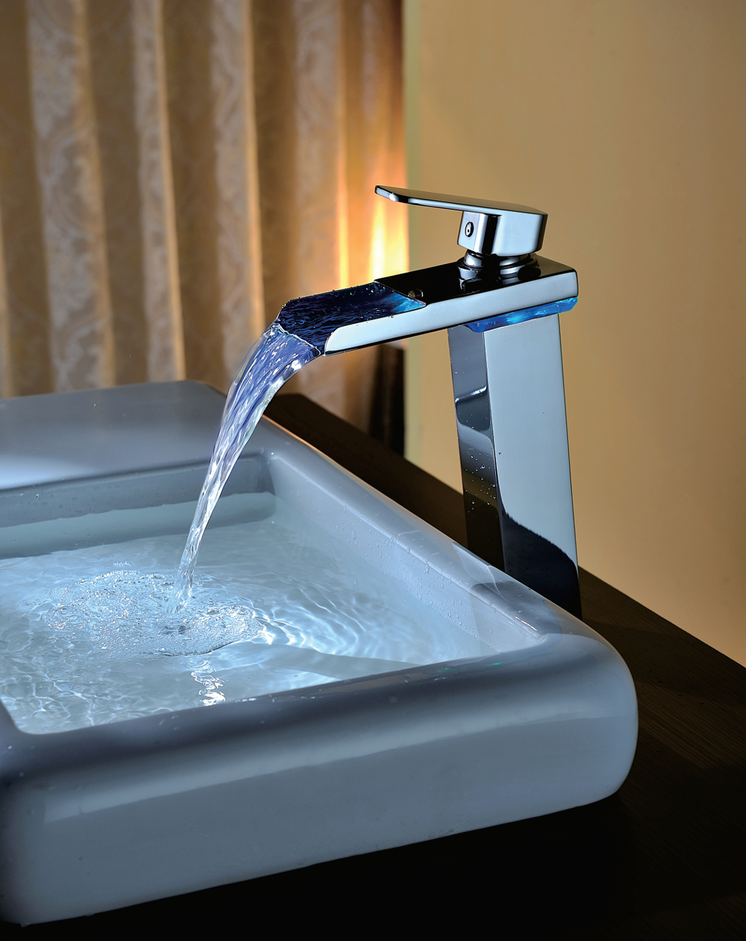 见色知温点滴关怀丨汉逊led变色水龙头系列幻彩登场