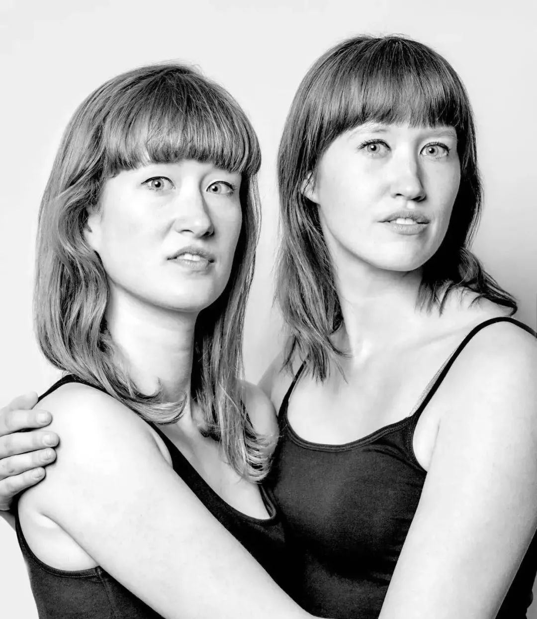 这地球上肯定有个人和你长得一模一样你敢相信吗