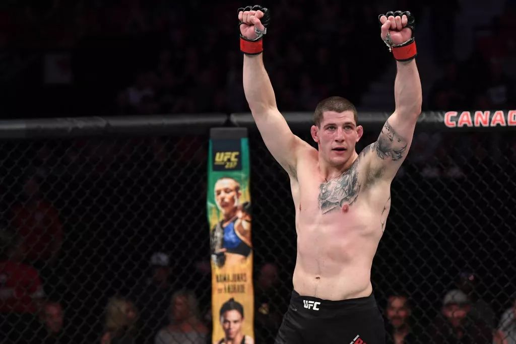 功名十字路 | ufc240前瞻