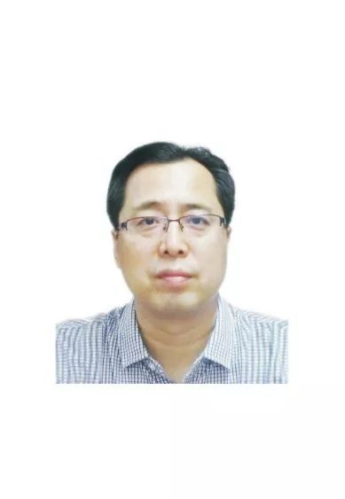 现任中国科学技术大学附属第一医院(安徽省立医院)胸外科副主任医师