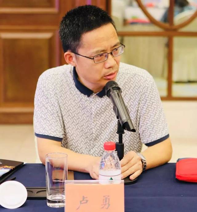 卢勇发言徐琴发言夏清暇发言徐习军发言田文发言董锦武发言