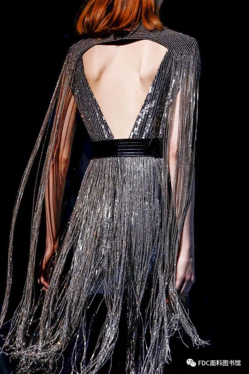 流苏,摇曳千年的律动美~_服装