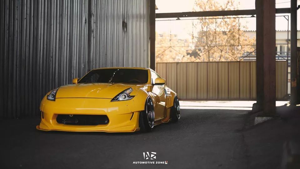 铆钉宽体的低趴的淑女370z小号gtr