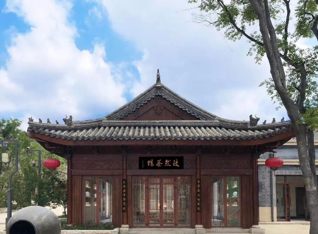 皎然茶日照茶博会上的第一天