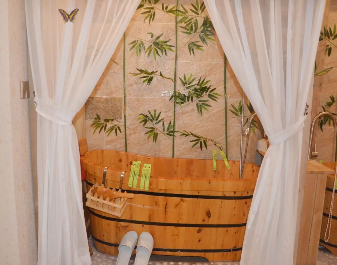 浴疗的调理疗效腰间盘突出,静脉曲张风湿关节疼痛,儿童感冒退烧偏瘫