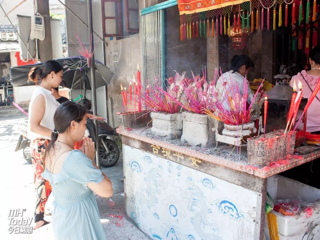 六月二十四头家请伙计棉湖老板们今天请客了吗