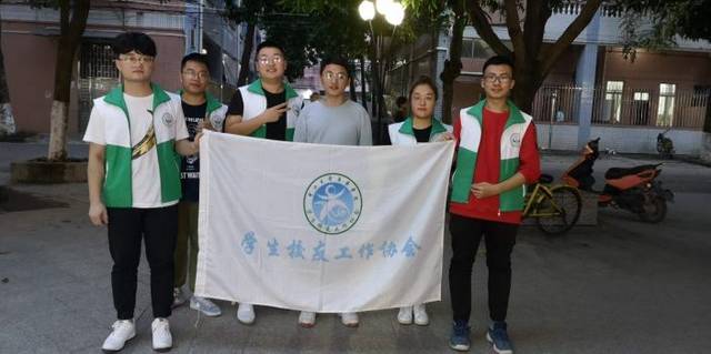 校友专访金锦辉把责任心放在第一位