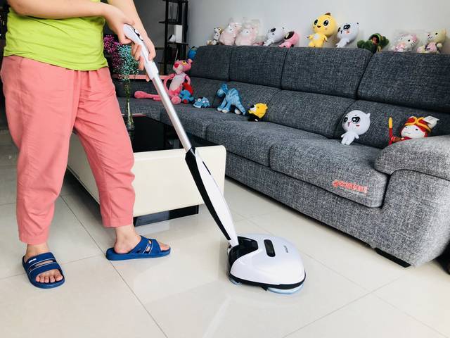 easydo无线扫拖一体电动拖把清扫一次到位拒绝重复劳作