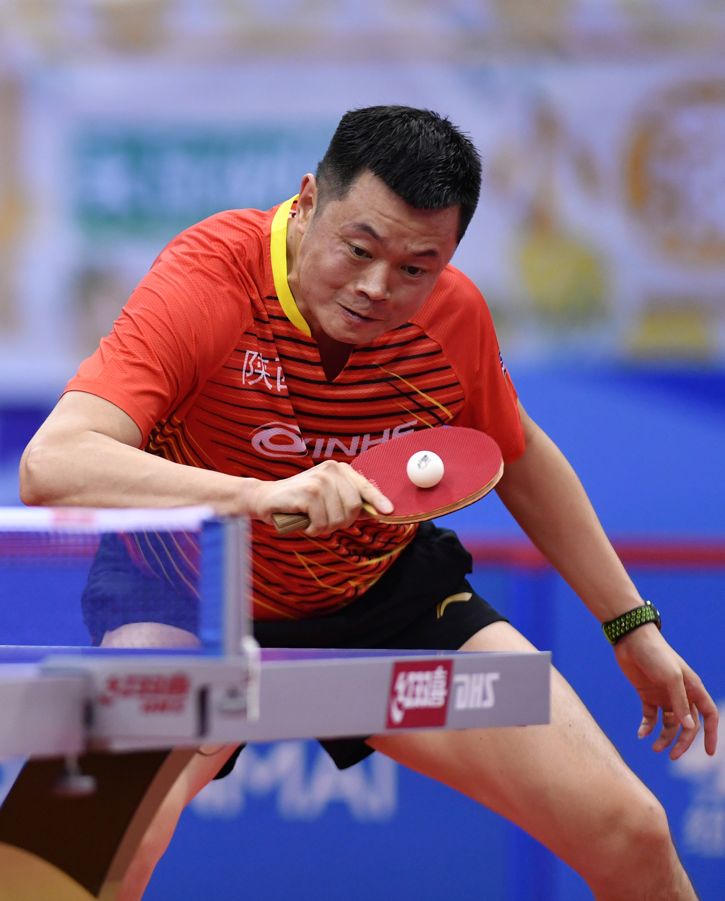 新华社记者李然摄当日,在天津武清举行的2019年全国乒乓球锦标赛男子