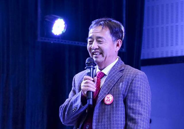 张安民哭君驾鹤西去问君何日再来