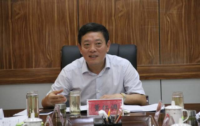 董红倜在中站区招商引资项目建设推进会上强调担当尽责优化服务努力