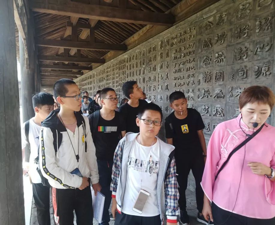 行走的课堂交城四中常家庄园研学之旅