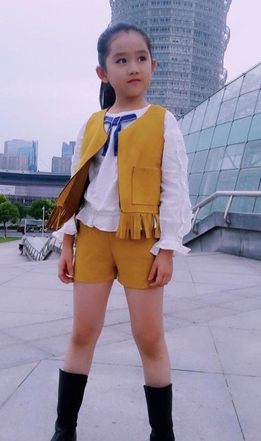 原创小乐童已到豆蔻年华宛如最美初恋粉丝太爱她