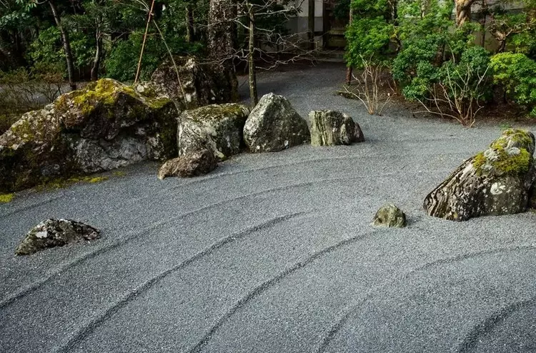 如何打造日式枯山水