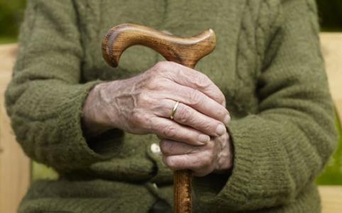 原创千金难买老来瘦老来瘦就一定会长寿吗希望你能看开一点