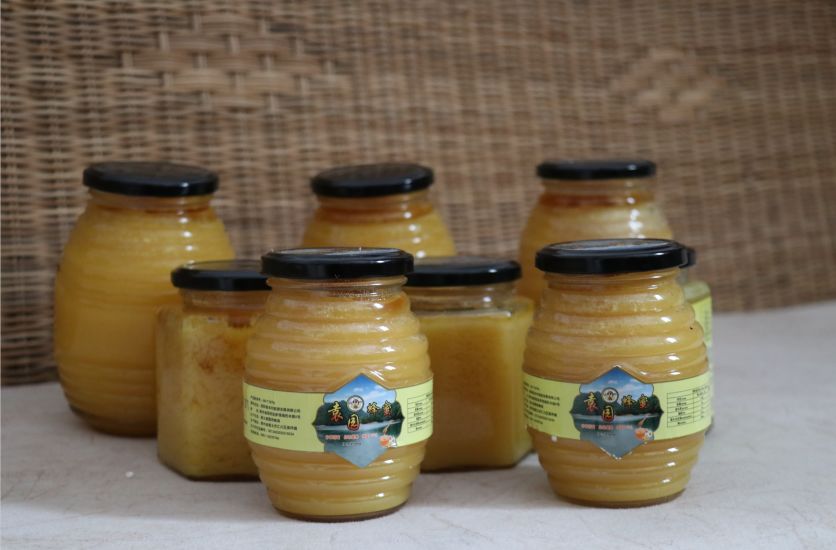 2000斤蜂蜜深藏绥阳原始森林腹地,坐等出山!