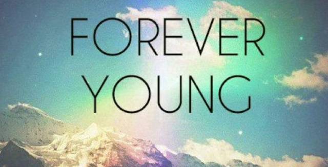 败给了世俗纷扰,其实何不就按照自己想要的方式,在这个世界以永远年轻