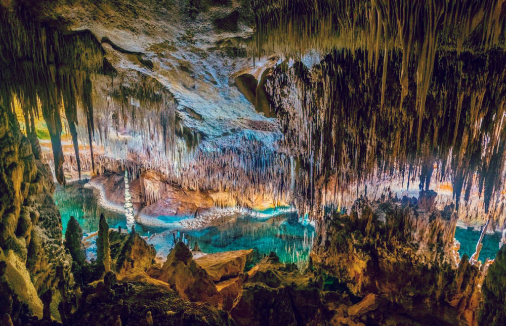 大自然的艺术之宫,盘点全世界15个美丽的洞穴,中国一处上榜_瓦特纳吉