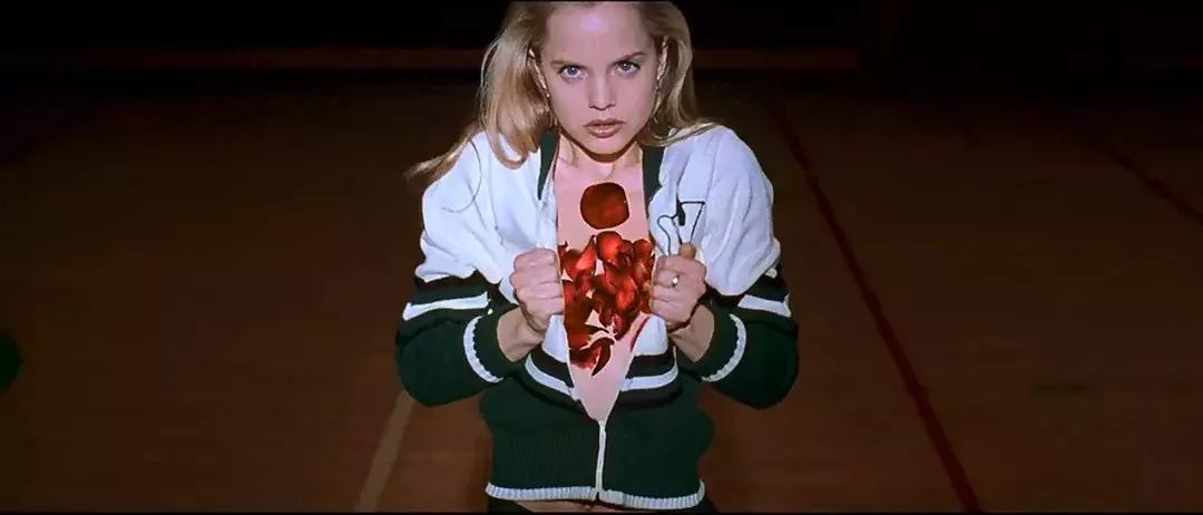 生活不只眼前的苟且更需要玫瑰般的激情