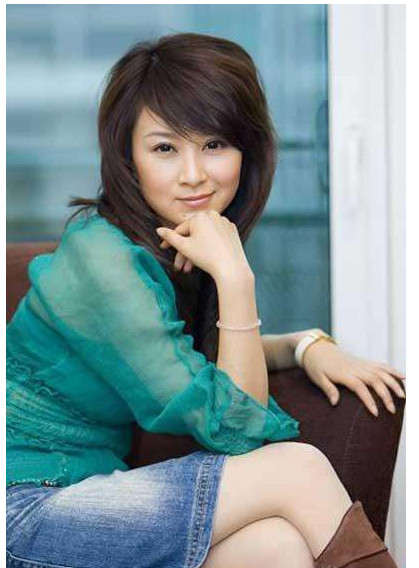 内地演艺圈真正的实力派演员,2014年与相恋多年的女友郑佳艳奉子成婚