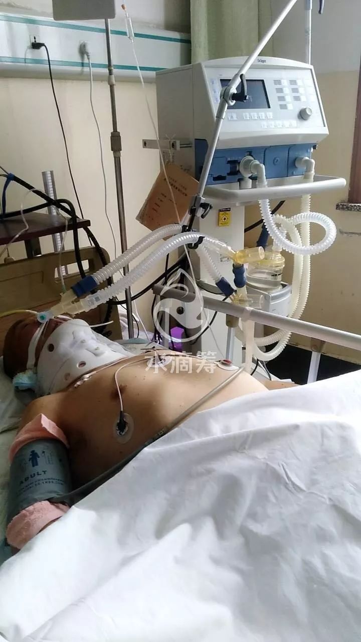 渭水峪下庄老人张前有摘花椒时不慎滚落山沟摔成重伤,急需大家帮助!