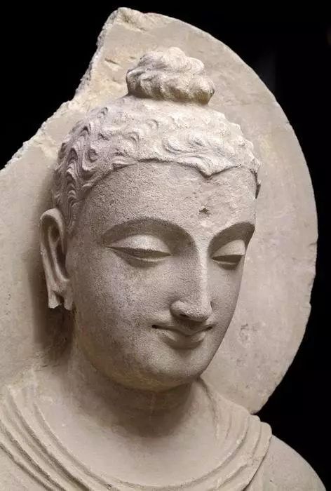 犍陀罗佛像艺术特展03常书鸿,常沙娜父女均为我国知名的敦煌学家