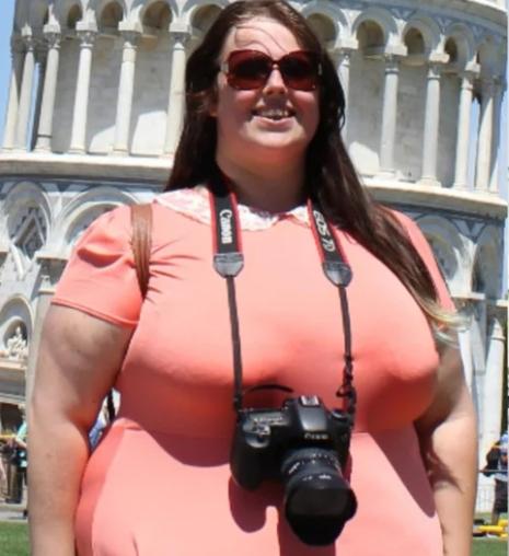 stripy曾经因为一段虐心的恋爱而暴饮暴食,每当和男友争吵后,都会吃