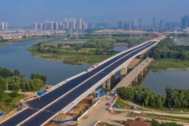 中国最了不起的铁索桥,13根40吨铁锁全人工建造,已有300年历史-搜狐大视野-搜狐新闻
