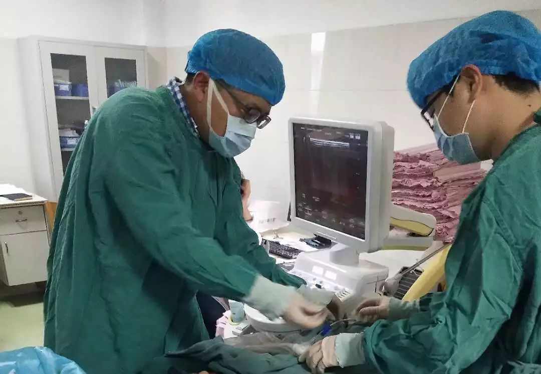 我院超声医学科被省医师协会授予江苏省超声造影专家单位