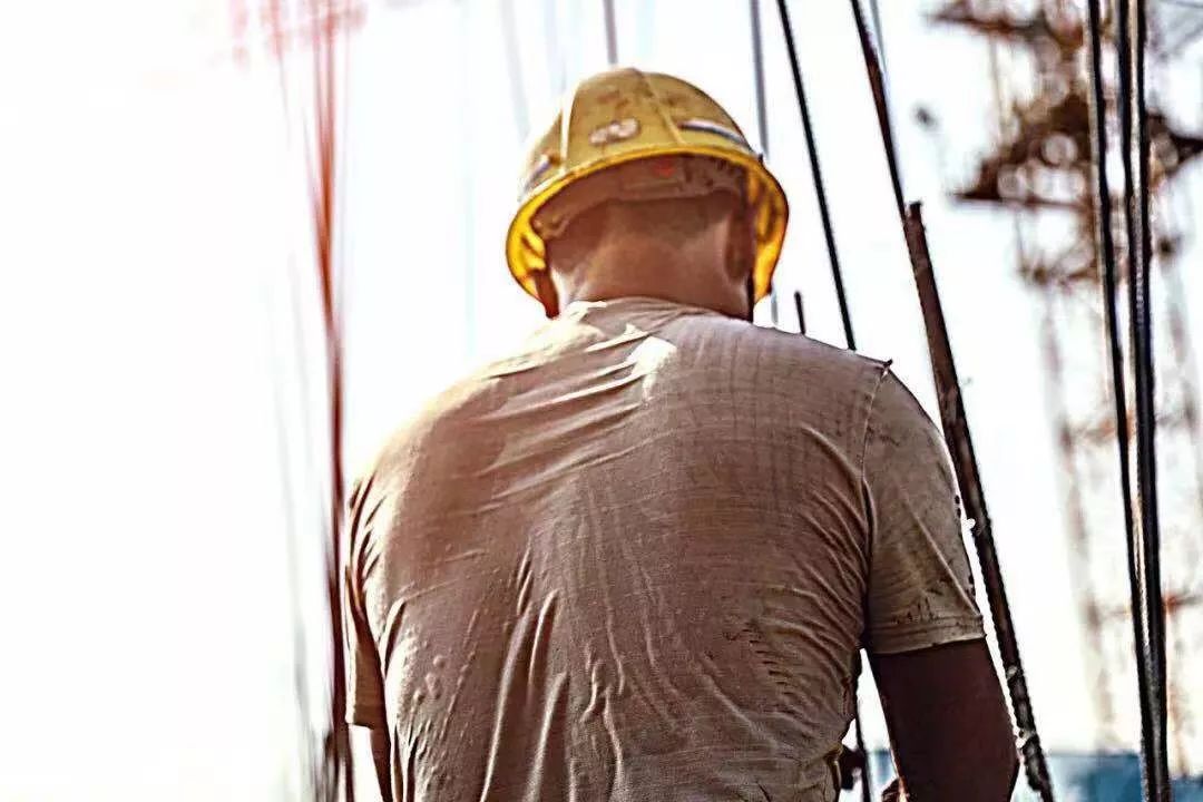 致敬 丨北苑现场,烈日下的坚守!